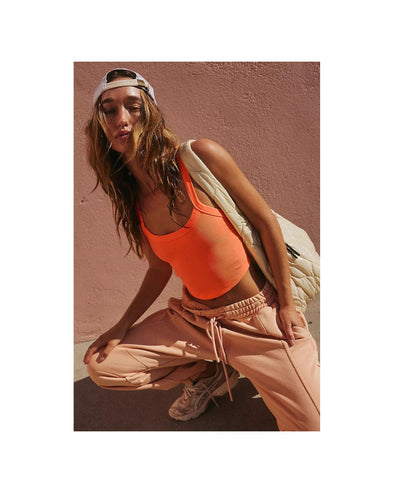 Grapefruit Orange Athletic Ribbed Cropped Cami Top - L
