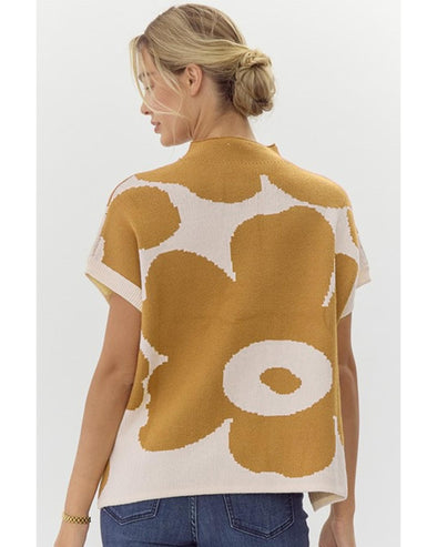 Camel Big Flower Pattern Stand Neck Short Sleeve Sweater - XL