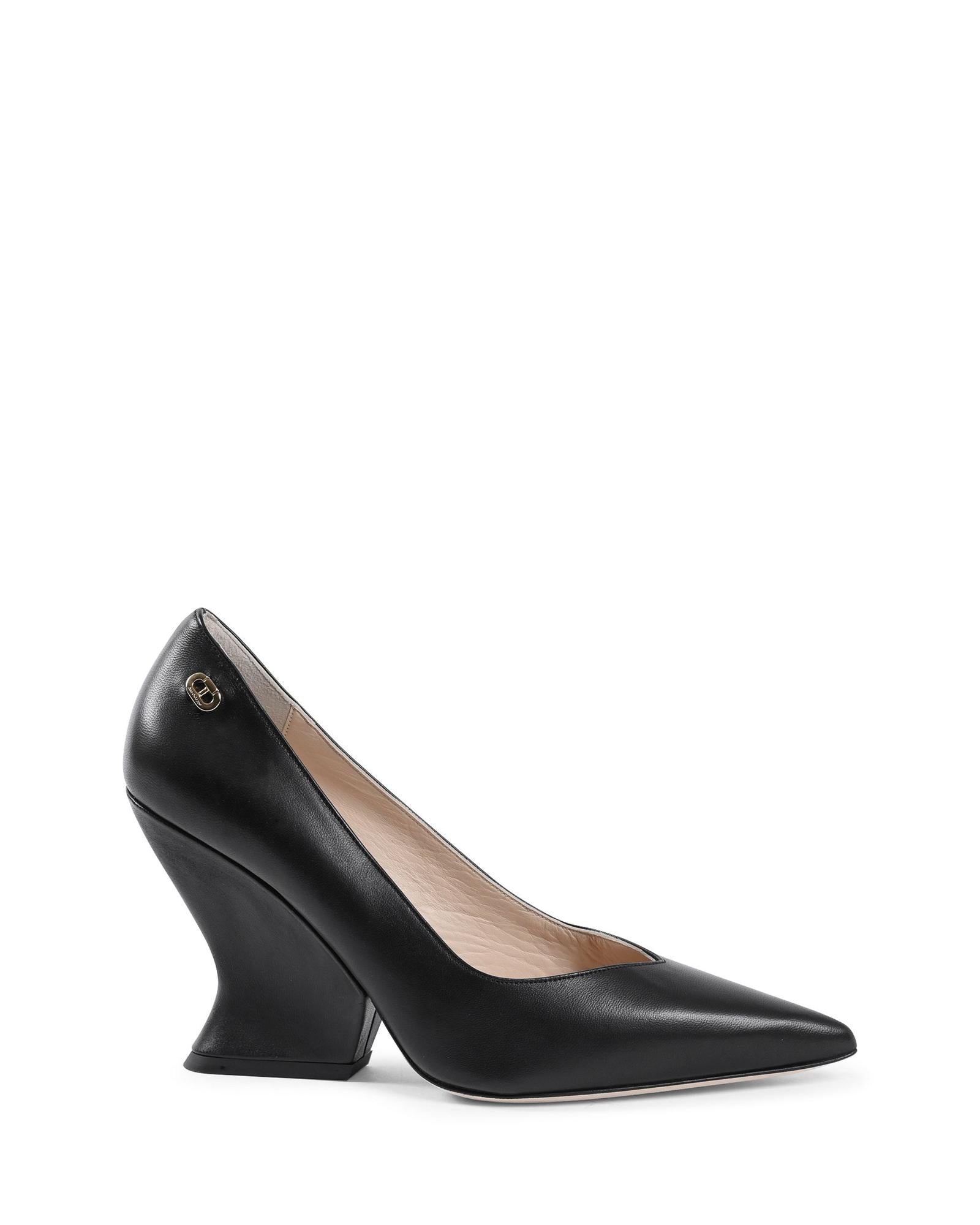 Wave-Shaped Heel Pointed-Toe Pumps - 37 EU