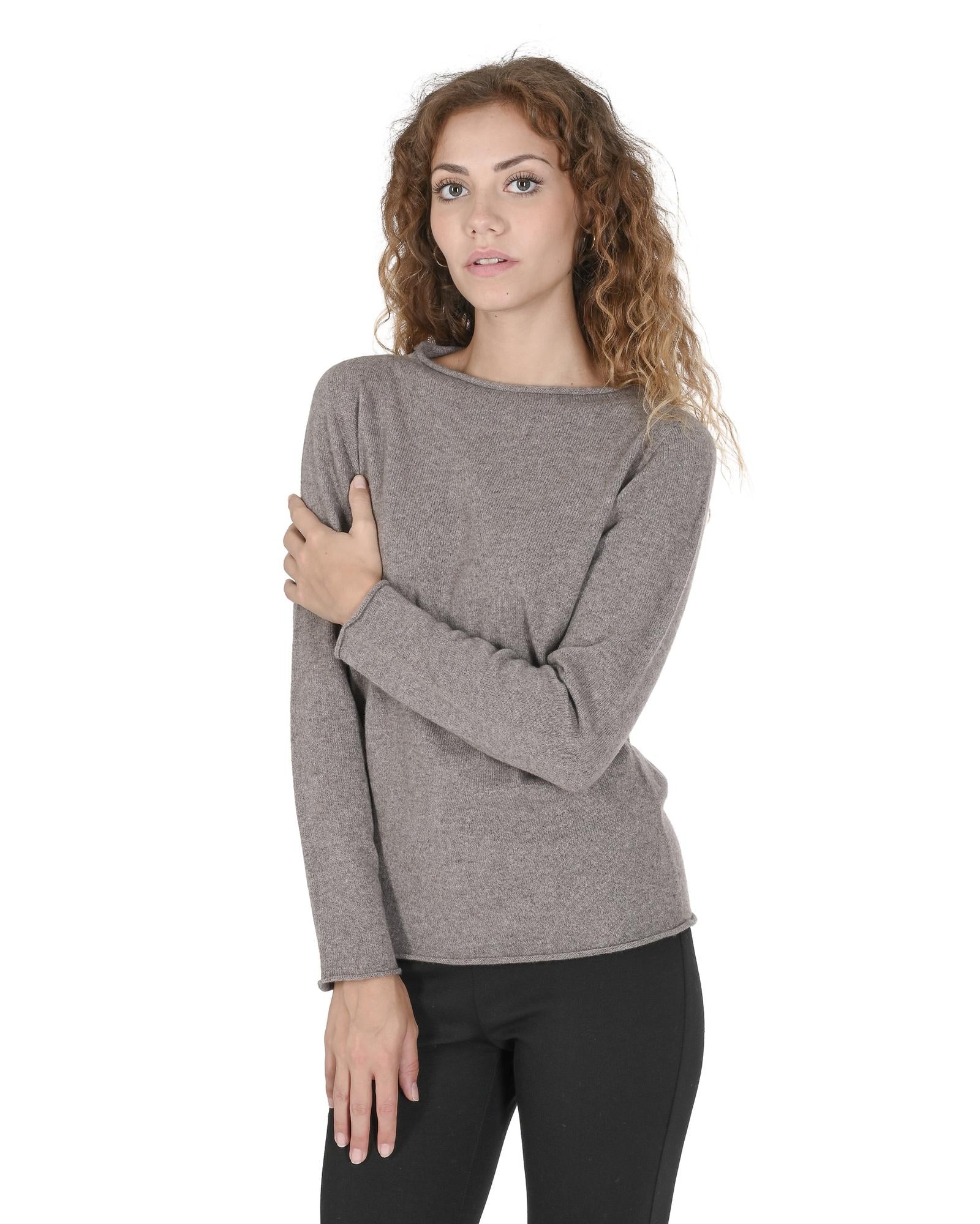 Crown of Edinburgh Cashmere Women's Cashmere Boatneck Sweater in Taupe - M