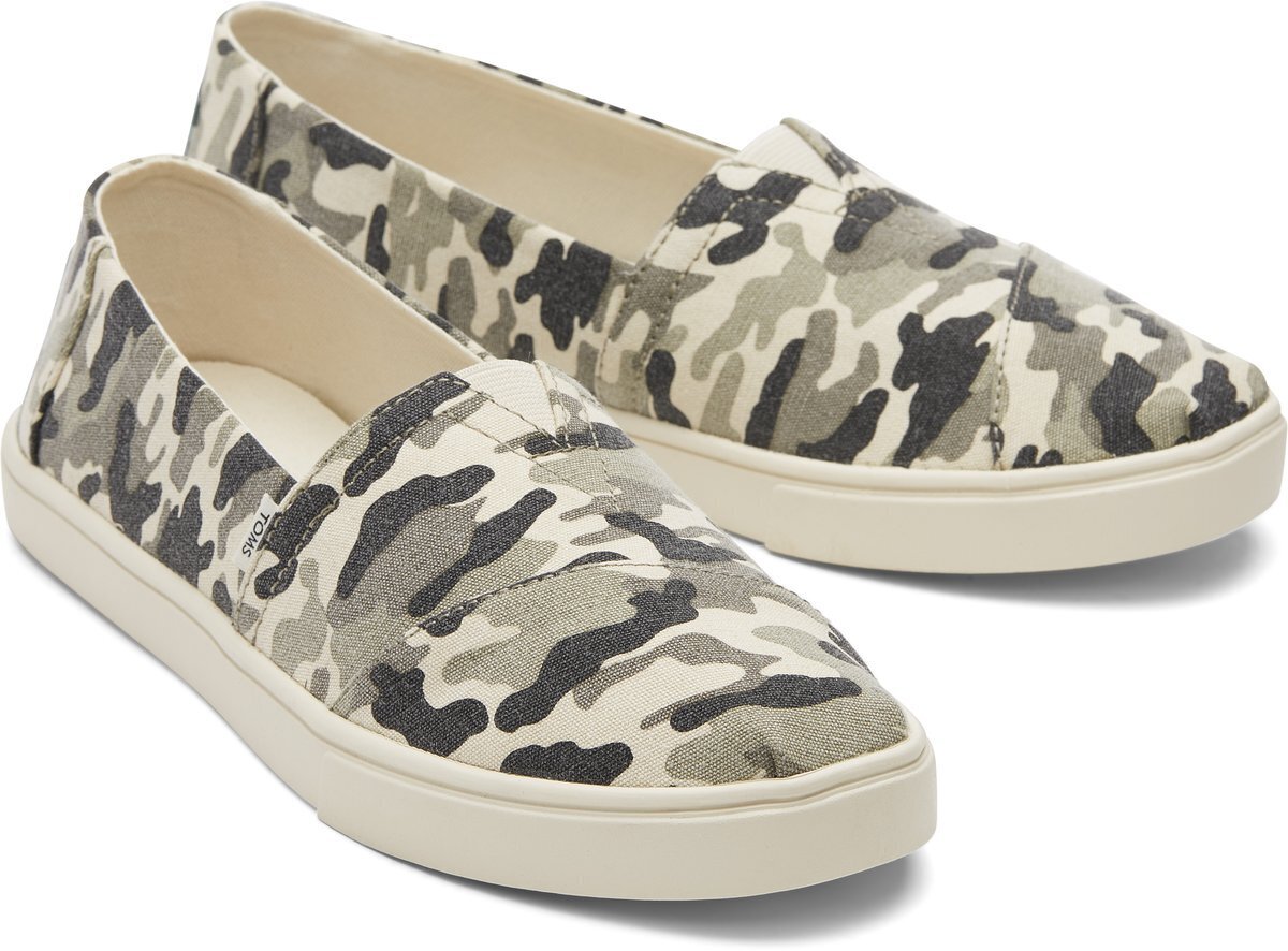 TOMS Womens Casual Canvas Slip On Sneakers Shoes Espadrilles - Army Camo Camouflage - US 7