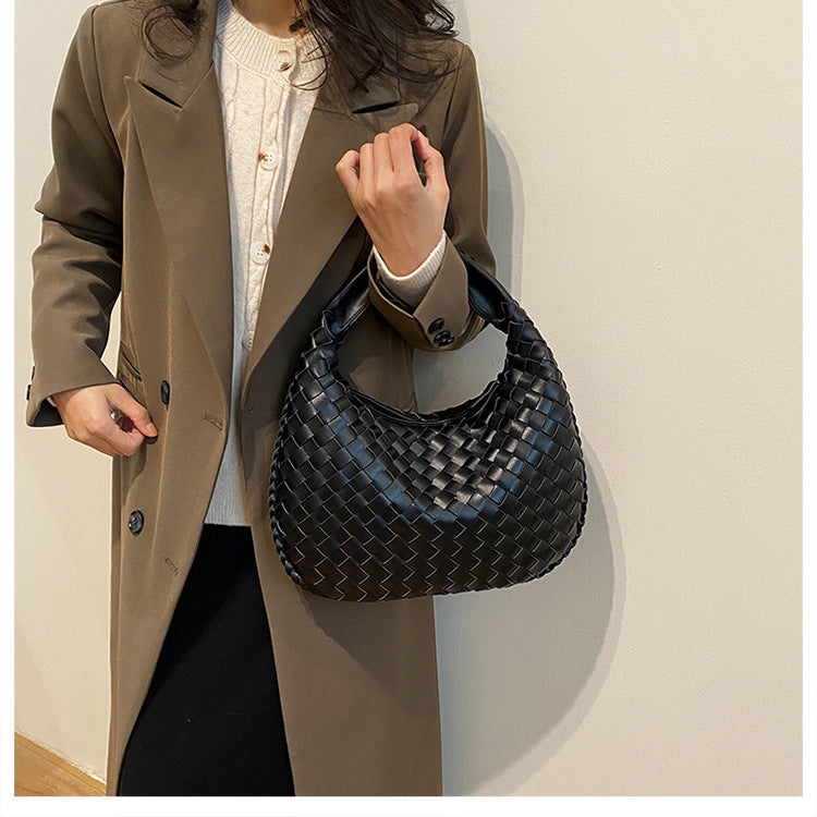 Luxury Woven Leather Hobo Bag - Elegant Shoulder Tote 34*21cm (Black)